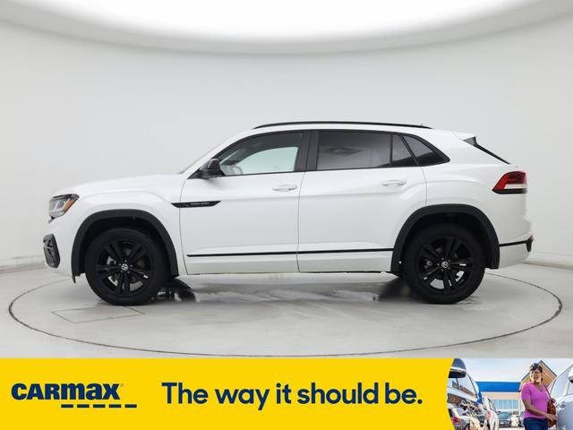 Photo of 2023 White Volkswagen Atlas Cross Sport