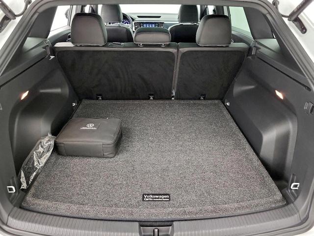Photo of 2023 White Volkswagen Atlas Cross Sport