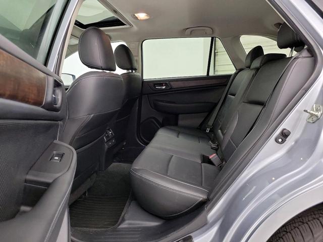 Photo of 2015 Silver Subaru Outback