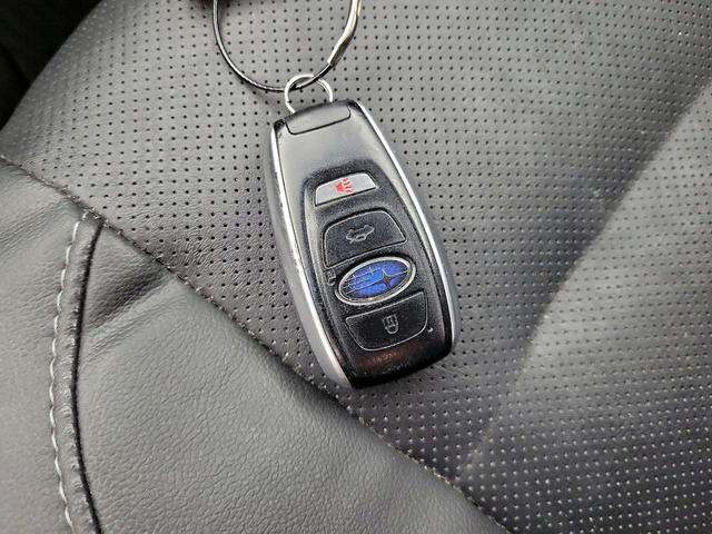 Photo of 2015 Silver Subaru Outback