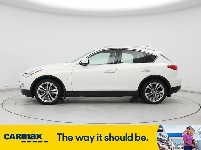 Photo of 2015 White INFINITI QX50