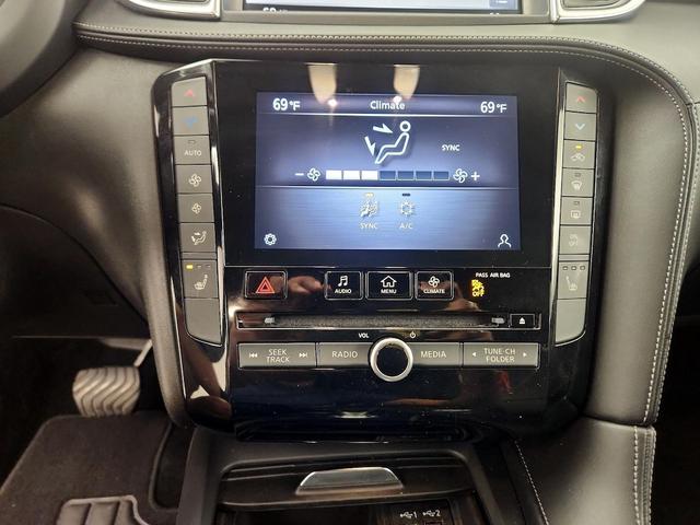 Photo of 2020 Black INFINITI QX50