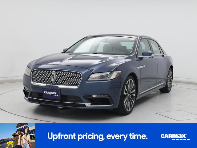 Photo of 2018 Blue Lincoln Continental