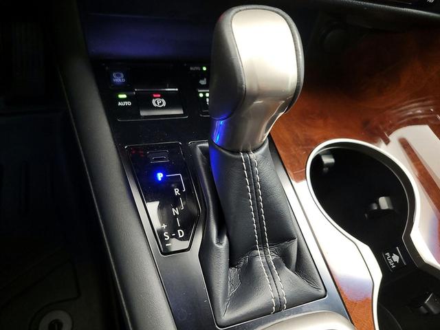 Photo of 2018 Gray Lexus RX 350