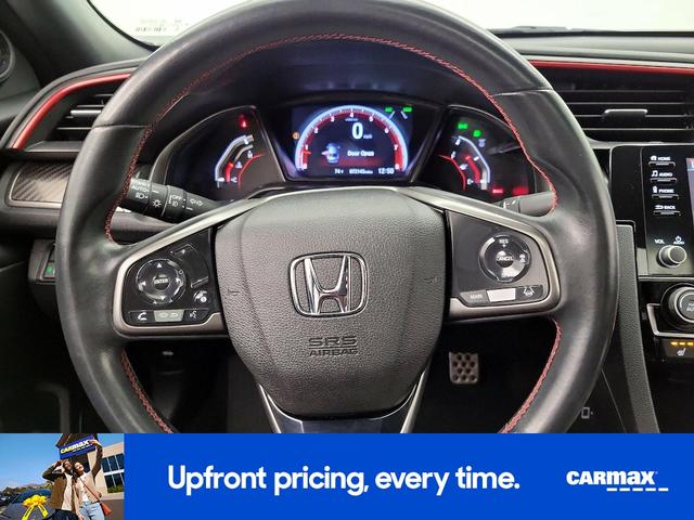 Photo of 2020 White Honda Civic