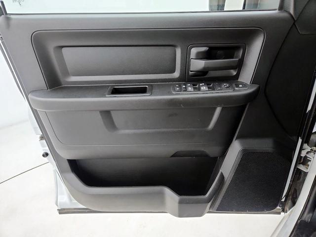 Photo of 2024 White RAM 2500