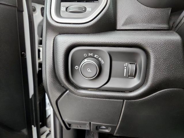 Photo of 2024 White RAM 2500