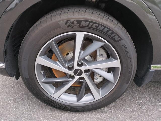 Photo of 2025 Green Genesis GV80