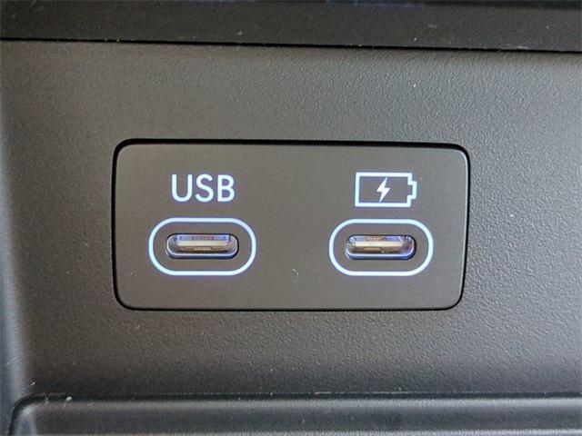 Photo of 2025 Savile Silver Genesis GV80