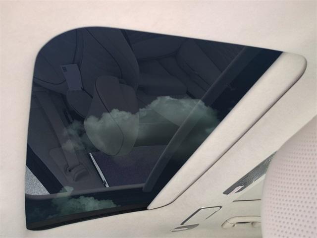 Photo of 2026 UYH Genesis G90