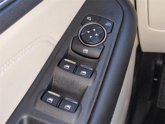 Photo of 2024 Carbonized Gray Metallic Ford Edge