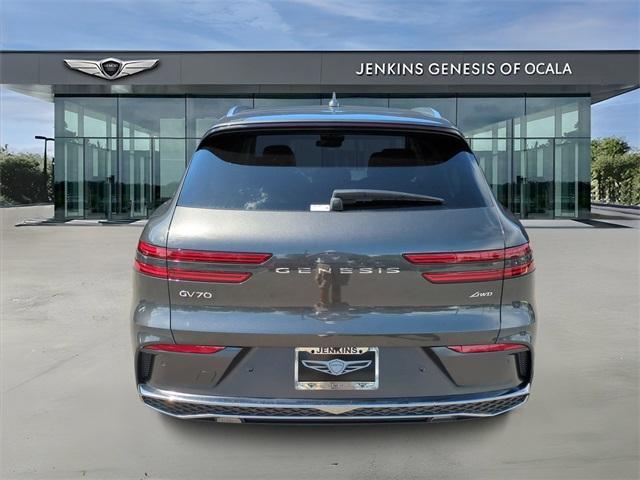 Photo of 2026 Makalu Gray Genesis GV70