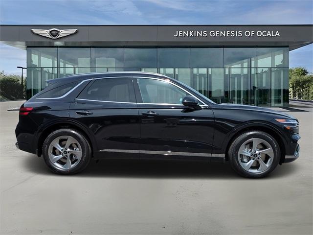 Photo of 2026 Vik Black Genesis GV70