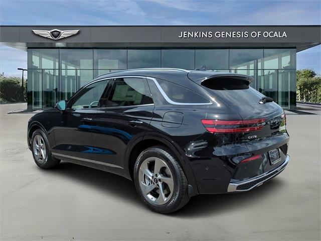 Photo of 2026 Vik Black Genesis GV70