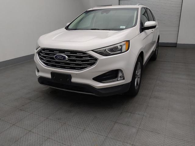 Photo of 2019 White Ford Edge