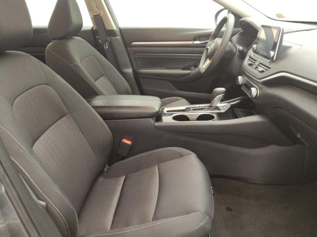 Photo of 2021 Gun Metallic Nissan Altima