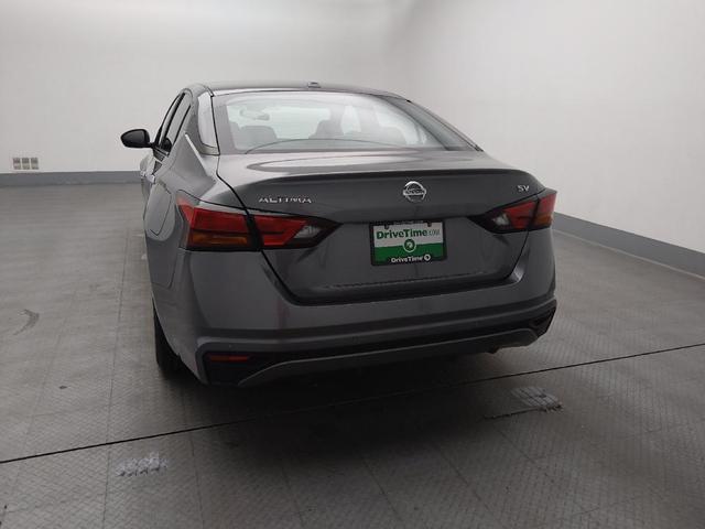Photo of 2021 Gun Metallic Nissan Altima