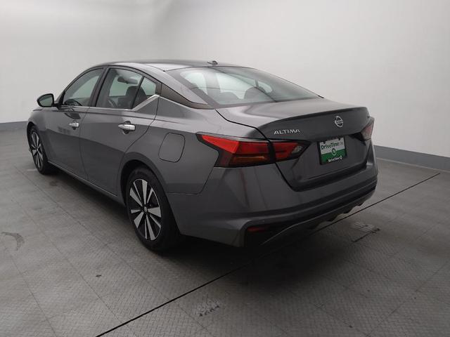 Photo of 2021 Gun Metallic Nissan Altima