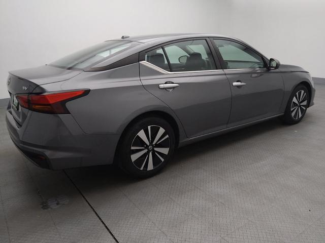 Photo of 2021 Gun Metallic Nissan Altima