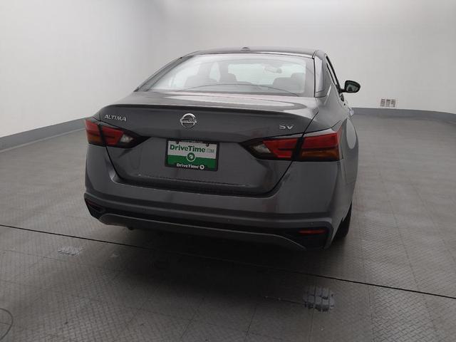 Photo of 2021 Gun Metallic Nissan Altima