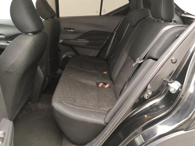 Photo of 2022 Super Black Nissan Kicks