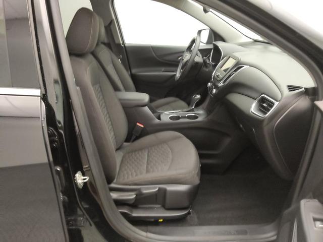 Photo of 2019 Mosaic Black Metallic Chevrolet Equinox