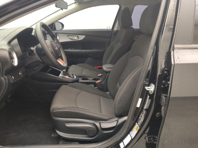 Photo of 2024 Aurora Black Kia Forte