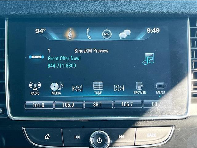 Photo of 2019 White Frost Tricoat Buick Encore