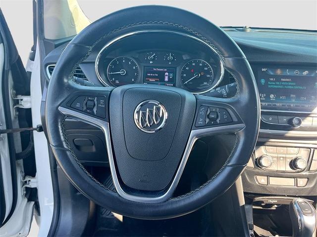 Photo of 2019 White Frost Tricoat Buick Encore