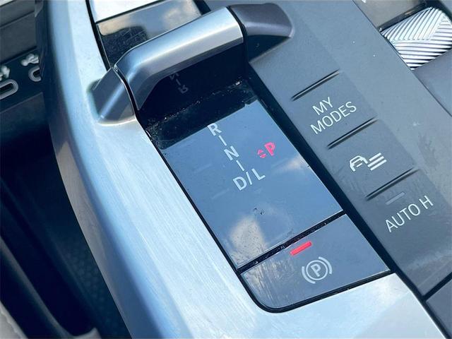 Photo of 2023 Alpine White BMW X1