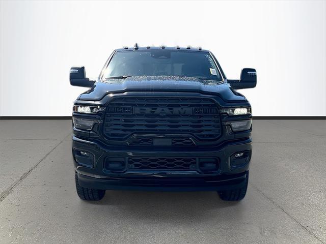 Photo of 2025 Diamond Black Crystal Pearlcoat RAM 2500