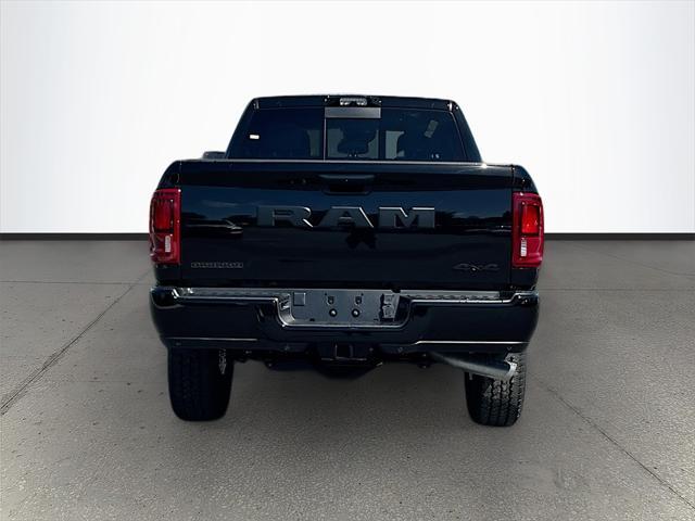 Photo of 2025 Diamond Black Crystal Pearlcoat RAM 2500