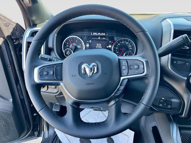 Photo of 2025 Diamond Black Crystal Pearlcoat RAM 2500