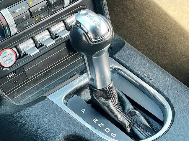 Photo of 2018 Ingot Silver Ford Mustang