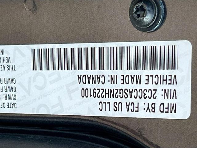 Photo of 2022 Granite Crystal Metallic Clearcoat Chrysler 300
