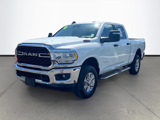 Photo of 2024 Bright White Clearcoat RAM 2500