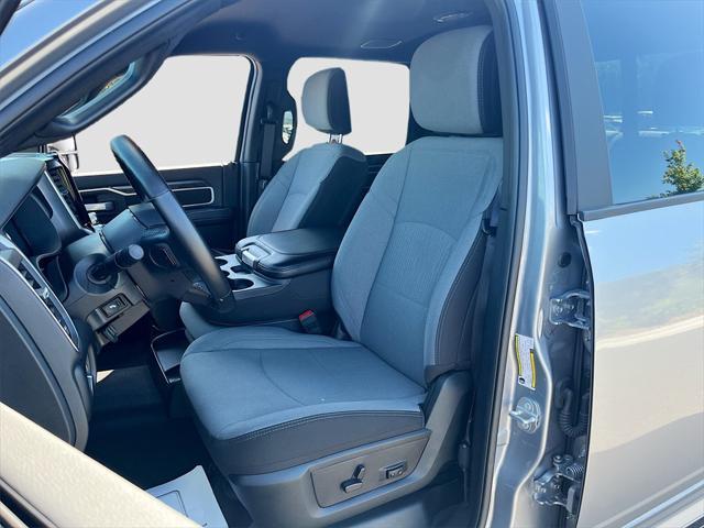 Photo of 2024 Billet Silver Metallic Clearcoat RAM 2500
