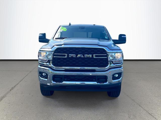 Photo of 2024 Billet Silver Metallic Clearcoat RAM 2500