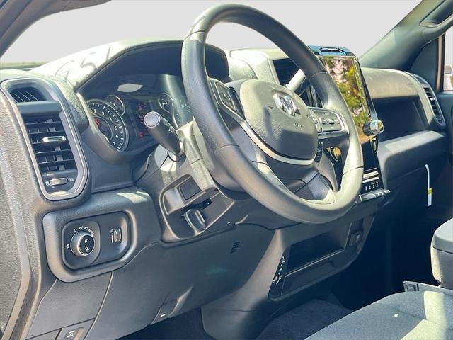 Photo of 2025 Diamond Black Crystal Pearlcoat RAM 2500