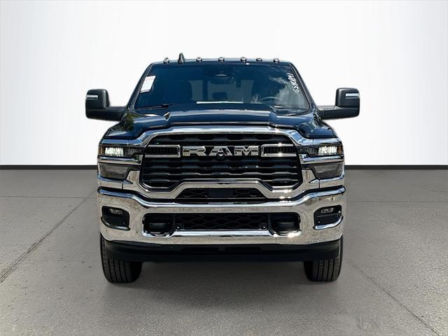 Photo of 2025 Diamond Black Crystal Pearlcoat RAM 2500