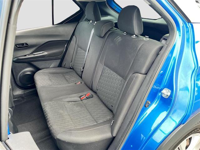 Photo of 2021 Electric Blue Metallic Nissan Kicks