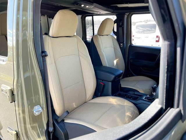 Photo of 2025 41 Jeep Wrangler 4xe
