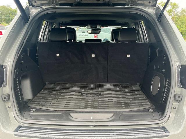 Photo of 2021 Sting-Gray Clearcoat Jeep Grand Cherokee