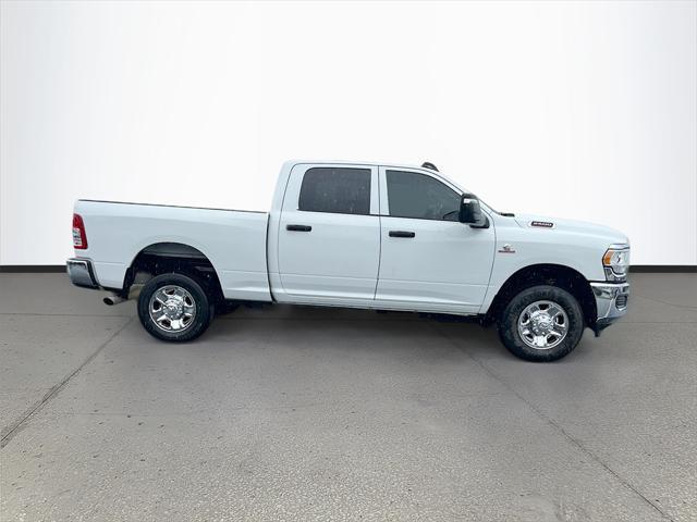 Photo of 2024 Bright White Clearcoat RAM 2500