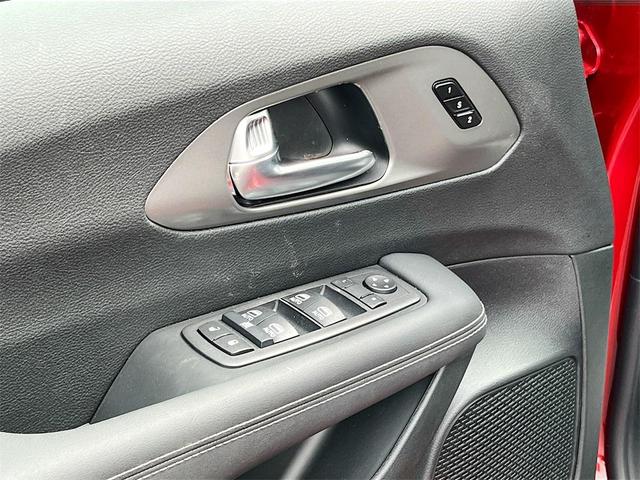 Photo of 2025 Red Hot Pearlcoat Chrysler Pacifica Hybrid