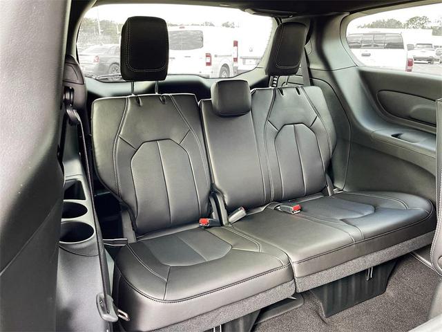 Photo of 2025 Red Hot Pearlcoat Chrysler Pacifica Hybrid