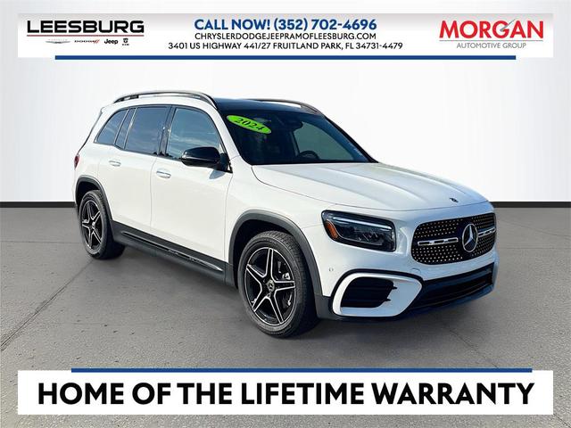 Photo of 2024 Polar White Mercedes-Benz GLB 250