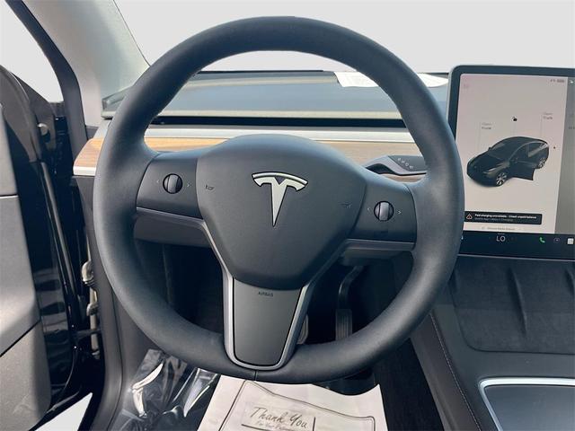 Photo of 2021 Solid Black Tesla Model Y