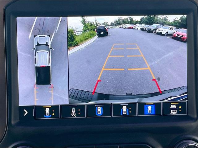 Photo of 2022 Black Chevrolet Silverado 2500