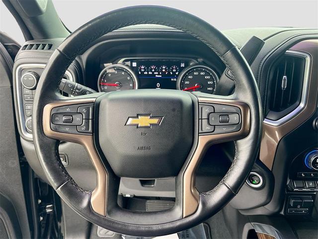 Photo of 2022 Black Chevrolet Silverado 2500